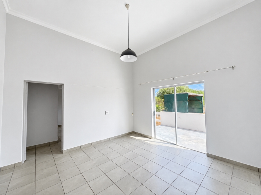 To Let 2 Bedroom Property for Rent in Long Acres Country Estate Western Cape